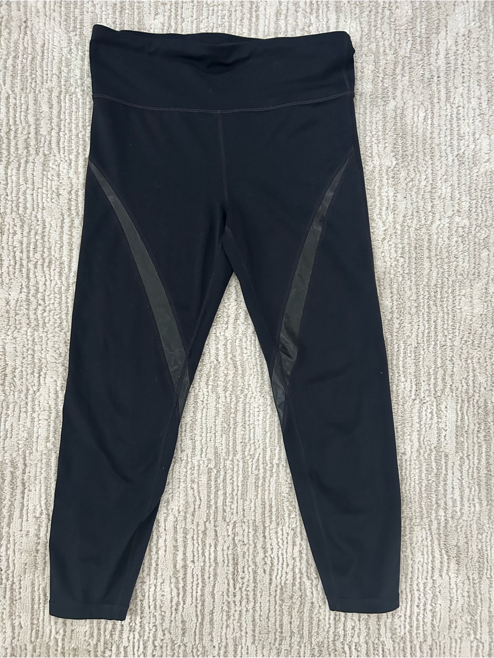 GAP Black Active Capris Leggings with Tonal Panels